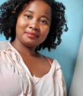 Vanouska 27 ans Toamasina Madagascar