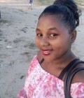 Claudia 27 ans Toamasina Madagascar