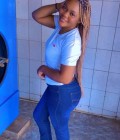 Henriette 29 Jahre Yaounde  Kamerun