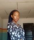 Simone 20 ans Yaoundé 5 Cameroun