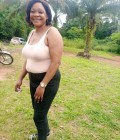 Béatrice 52 ans Yaoundé  Cameroun