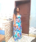 Sophie 38 Jahre Yaoundé  Kamerun