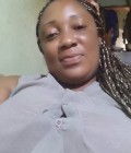 Yvonne 41 Jahre Yaoundé  Kamerun