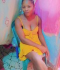 Nadine 29 Jahre Mbamoice Cameroun