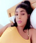 Mariam 29 Jahre Bretagne Frankreich