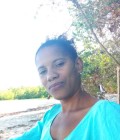 Ursulla 32 ans Nosy Bé Elle Ville  Madagascar