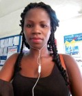 Nicole 27 years Douala Cameroon