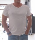 Alex 54 ans Stuttgart  Allemagne