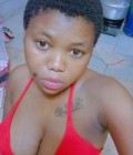 Sandra 22 ans Yaounde Cameroun