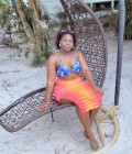 Sarah 22 years Libreville  Gabon