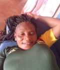 Clara 50 ans Urbaine  Cameroun