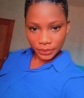 Emma 26 years Libreville  Gabon