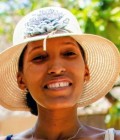 Emma  23 ans Ambanja  Madagascar