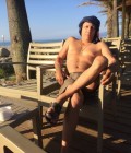 Serge 59 ans Montferrand Le Château  France