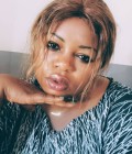 Julie 33 ans Chrétienne  Cameroun