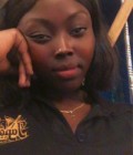 Marie 28 Jahre Douala Cameroun