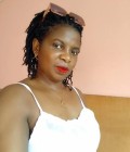 Divine 37 years Douala  Cameroun