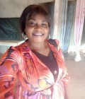 Clara 50 ans Urbaine  Cameroun