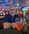 Luigi 52 ans Torino Italie