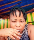 Amélie  38 years Je Suis Une Fille De L'est Cameroun