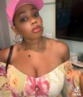 Elalie 24 ans Littoral  Cameroun