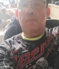 Michaël 57 ans Duisburg Allemagne