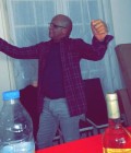 Thibault 59 ans Pithiviers France