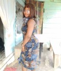 Ruth 24 ans Douala  Cameroun