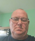 Denis 58 ans Bégard  France