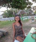 Laura 23 ans Antalaha  Madagascar