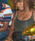 Laura 26 Jahre Baganté  Kamerun