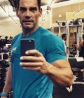 Jean michel 34 ans Montréal  Canada