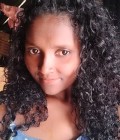 Elina 31 ans Sambava Madagascar