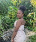 Anadine 23 ans Majunga Madagascar