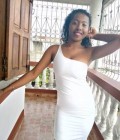 Francina 26 ans Toamasina Madagascar