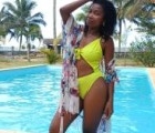 Gina 28 ans Fenerive Est Madagascar