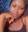 Evana 21 ans Yaoundé  Cameroun