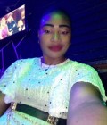 Agnes 37 Jahre Douala Kamerun