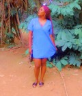 Suzanne 26 Jahre Yaoundé Cameroun