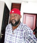 Eric 38 years Douala  Cameroon