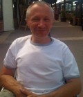 Chris 58 ans Lille France