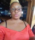 Yvonne 41 Jahre Yaoundé  Kamerun