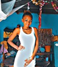 Olivia 21 ans  Madagascar