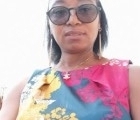 Flore 52 ans Libreville  Gabon