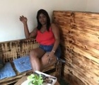 Mona 28 ans Libreville  Gabon