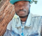 Mamadou  28 ans Amantea Italie