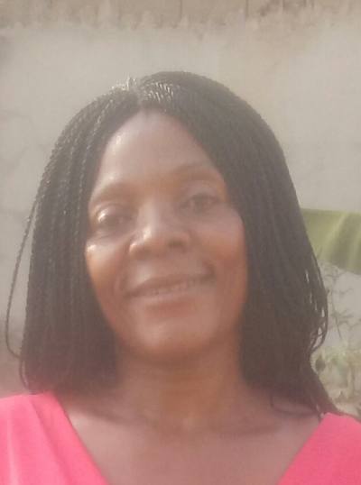 Josica 44 ans Yaoundé  Cameroun