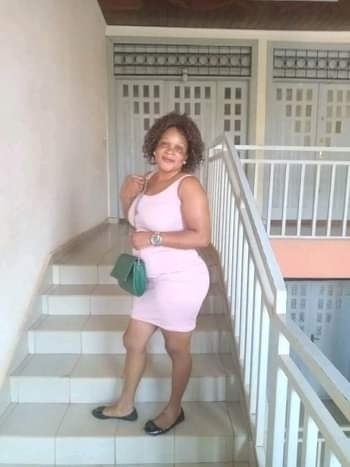 Anastasie 37 ans Yaoundé Cameroun