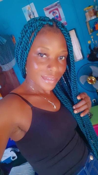 Angel 34 ans Cotonou  Togo