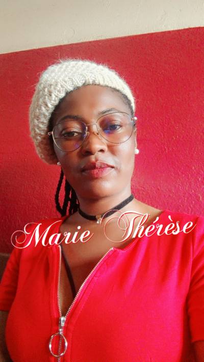 Marie 32 Jahre Soa Cameroun